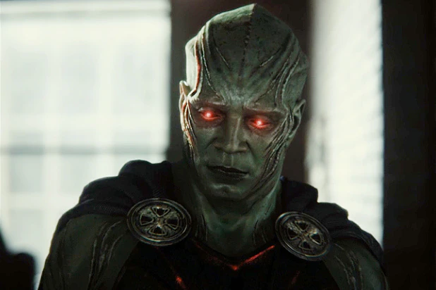 THE MARTIAN MANHUNTER towards The Justice League