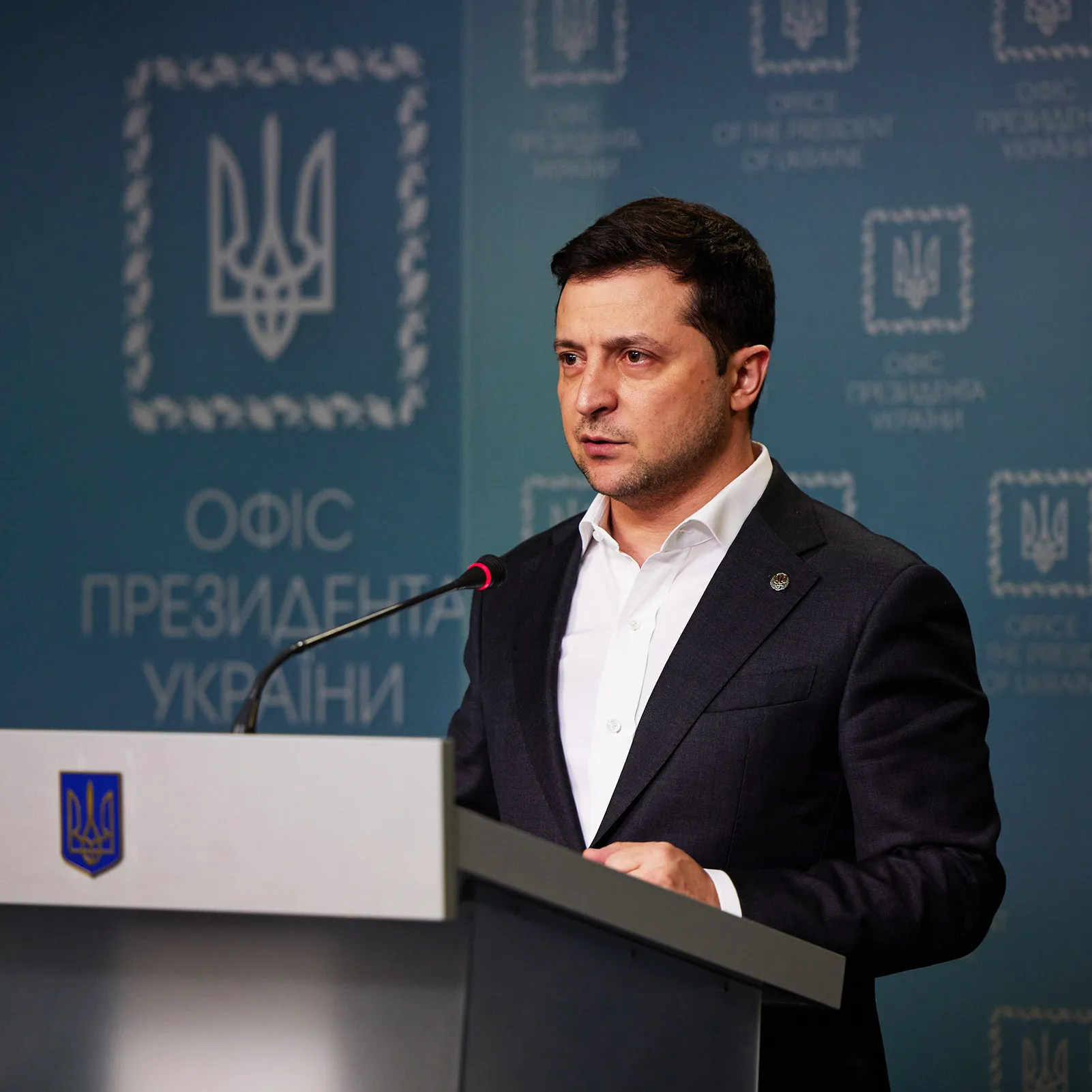 How did the iconic figure Volodymyr Zelensky tackle Ukraine’s issues as the President