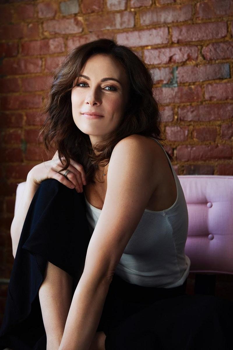 How active Laura Benanti was in theatres