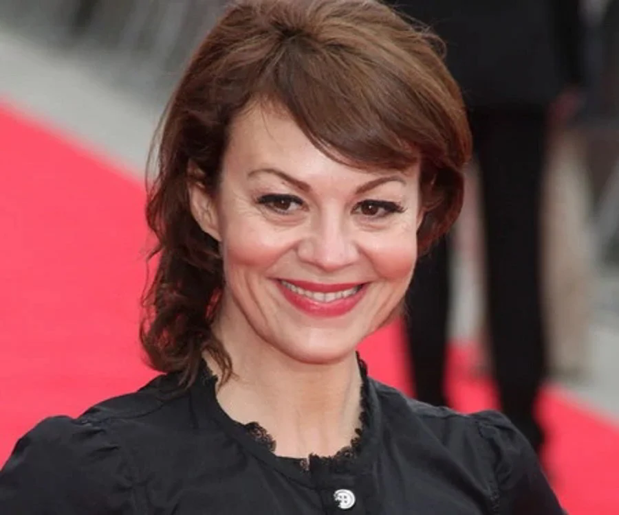 How did Helen McCrory start her career