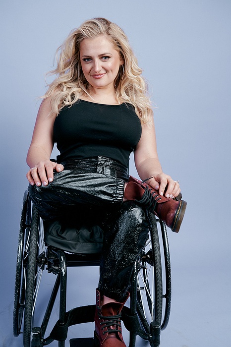 What is Ali Stroker’s personal life like