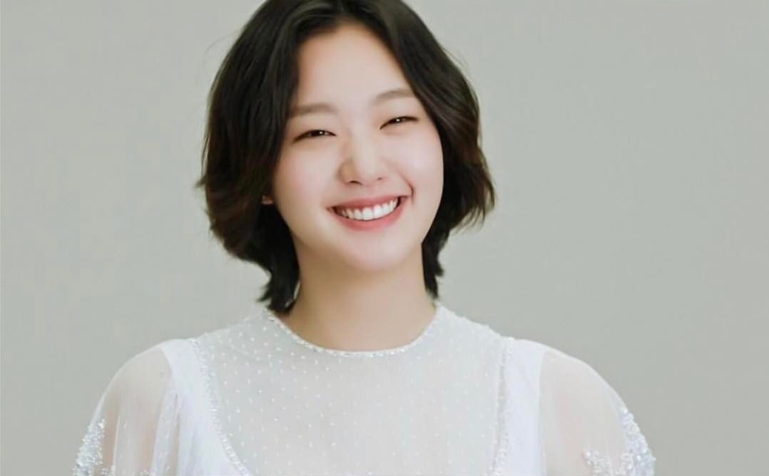 What is Kim Go-eun’s net worth