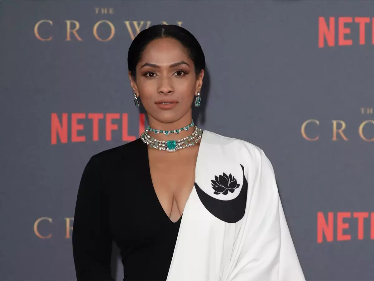 What is Masaba Gupta’s qualification