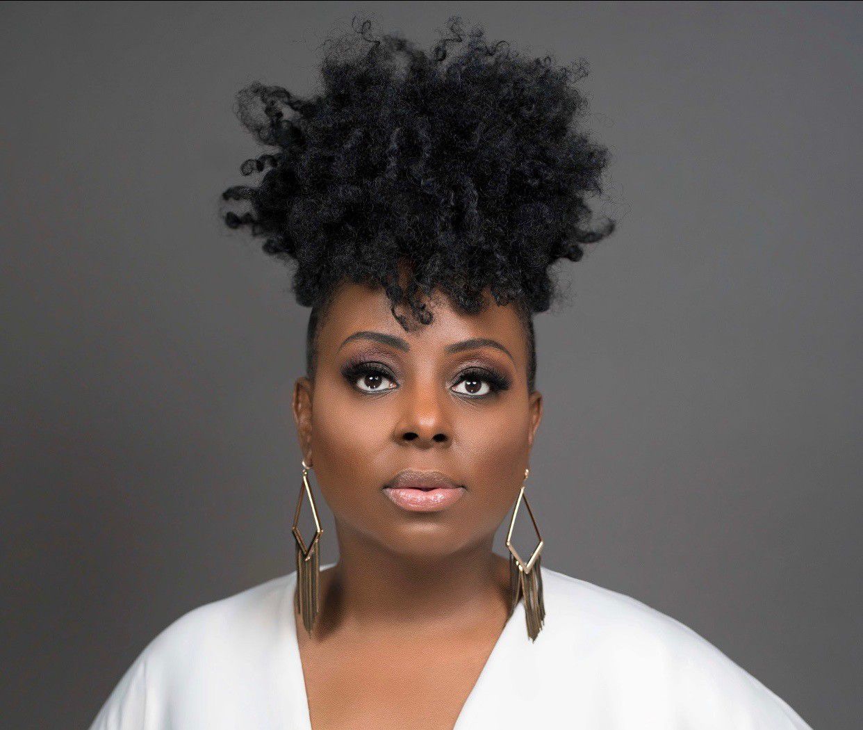 What led to Ledisi becoming a sensational vocalist