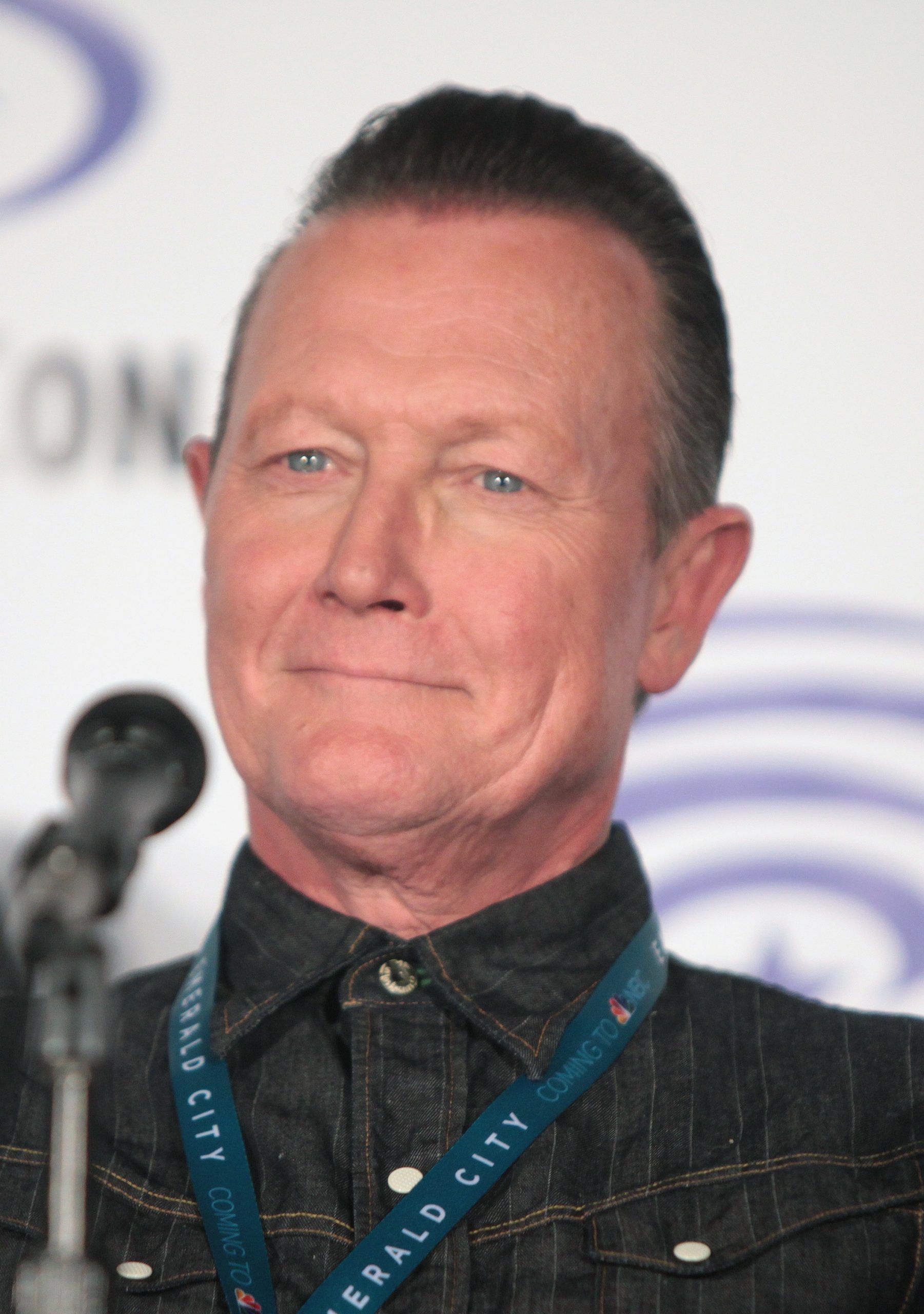 Robert Patrick voicing Roger T. Bannon or Race