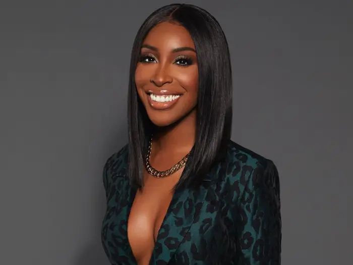 What is known about Jackie Aina’s early career
