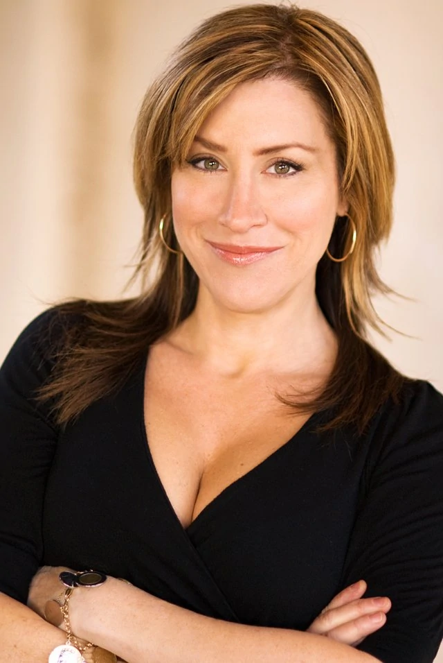 What are Lisa Ann Walter’s recent projects