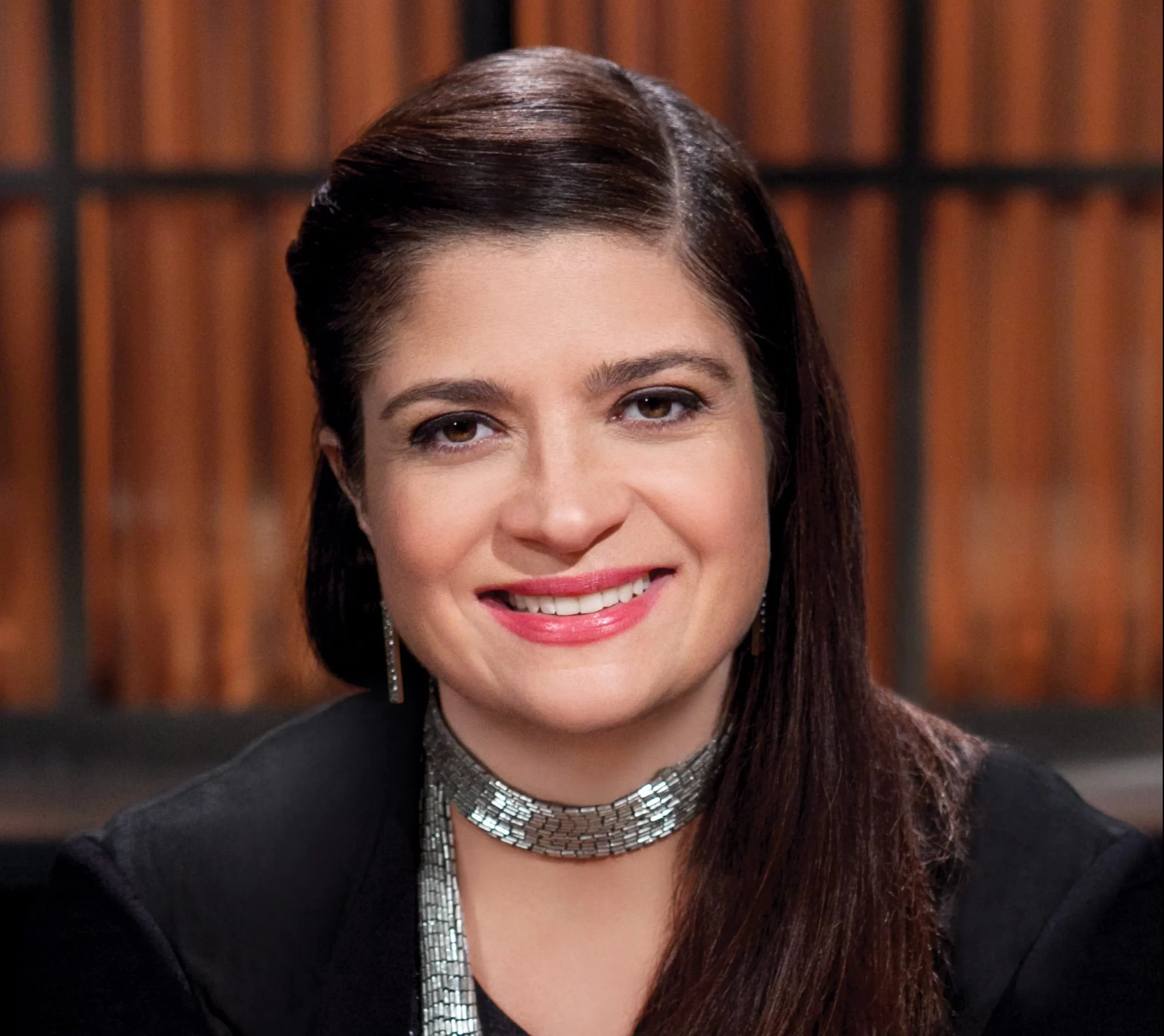 What do we know about Alex Guarnaschelli's early life